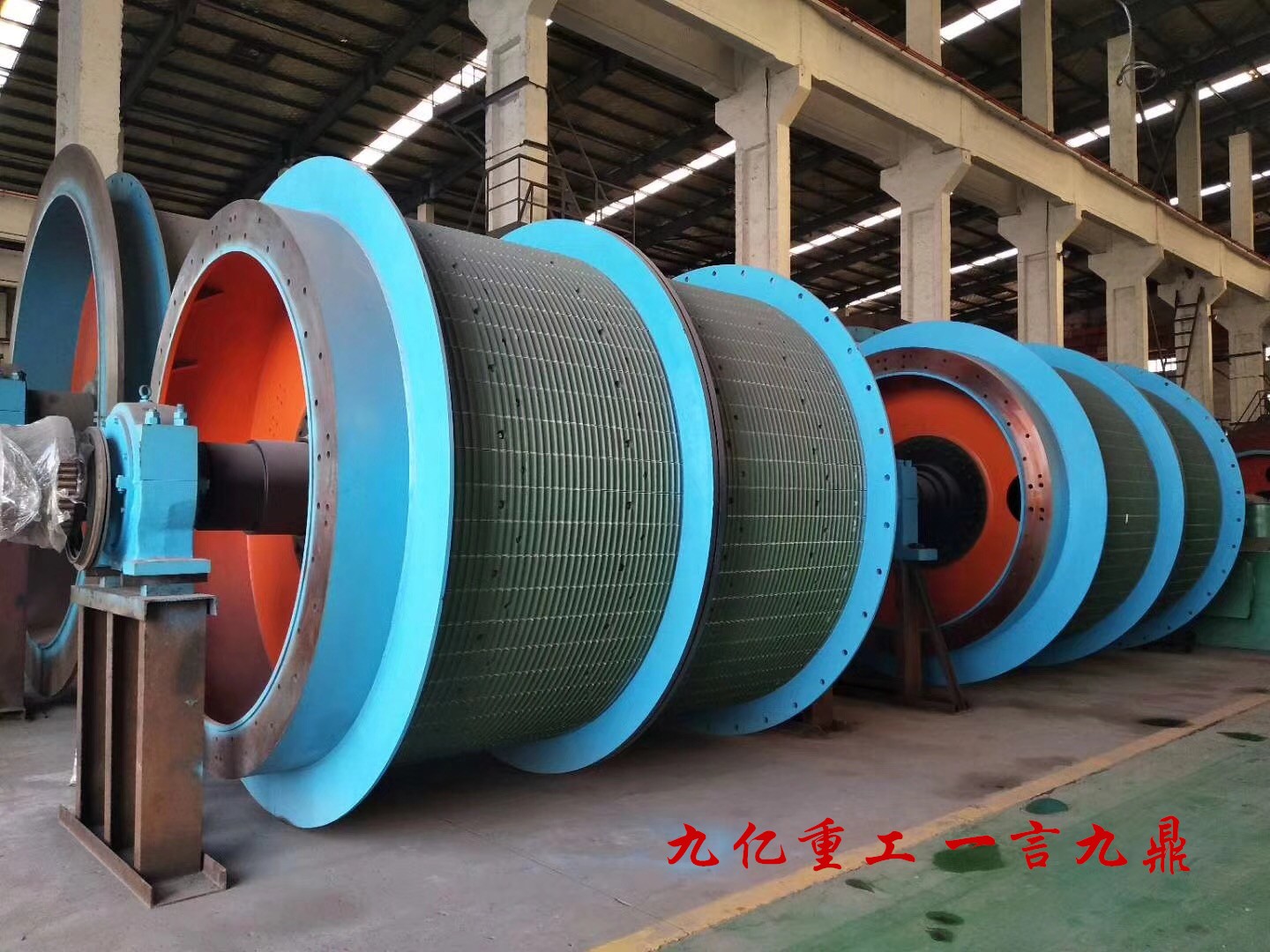 雙筒礦井提升機(jī) 雙筒礦井提升機(jī)